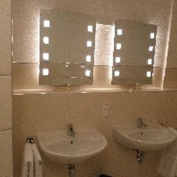 Camera da bagno Astra Fotos
