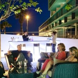 Terrazza Atenea Port Barcelona Mataró Fotos