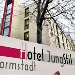 Exterior view Jungstil Fotos