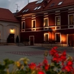 A`PROPOS Walbrzych 