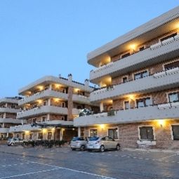 Außenansicht Altea Suites Hotel & Residence Fotos