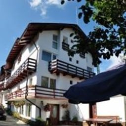 Maria Pensiunea Moeciu de Jos Brasov