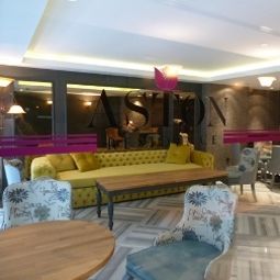 Hala Aston Suite Fotos