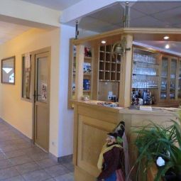 Hall Roseneck Fotos