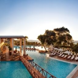 Pool Elite Suites by Amathus Fotos
