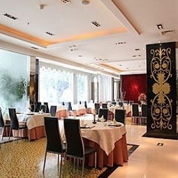 Sala colazione nel ristorante Longshaoheng Mansion Hotel Fotos