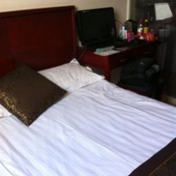 Zimmer Hangzhou Qinghe Holiday Inn Fotos