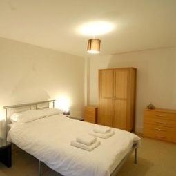 Hotelfotos Base Serviced Apartments 25 Cumberland St