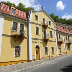 Ve Skále Penzion Loket 
