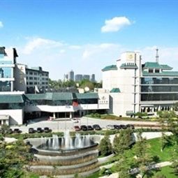 Friendship Hotel Fushun 