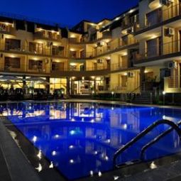 Hotel Iris Ravda 