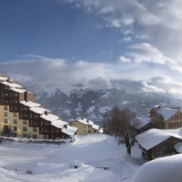 Vista exterior Dorint Resort Blüemlisalp Beatenberg Interlaken Fotos