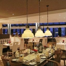 Restaurante Dorint Resort Blüemlisalp Beatenberg Interlaken Fotos