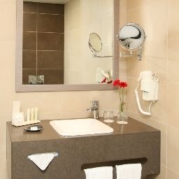 Bathroom Golden Tulip Reiss Fotos
