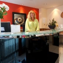 Ресепшен City-Hotel Fotos