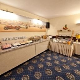 Buffet Centrum Leonet Fotos