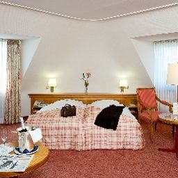 Chambre Schlosshotel Fotos
