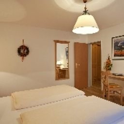 Junior-Suite Parkhotel Sonnenhof Fotos