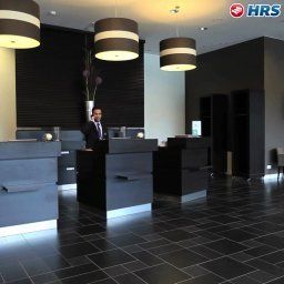 Ресепшен Rilano 24/7 Hotel München Fotos