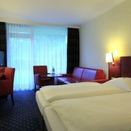  RAMADA Bären Fotos