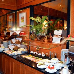 Buffet Günnewig Uebachs Fotos