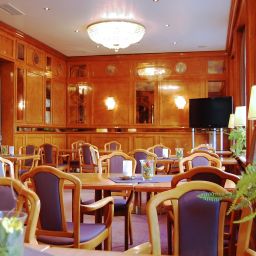 Sala de reuniones Günnewig Uebachs Fotos