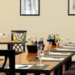 Sala de reuniones Günnewig Uebachs Fotos