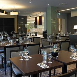 Sala de desayuno en el restaurante Swissotel Duesseldorf/Neuss Fotos