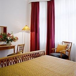 Pokój Parkhotel Laurin Fotos