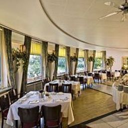 Breakfast room within restaurant Grand City Berlin Fotos