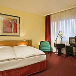 Room Grand City Berlin Fotos
