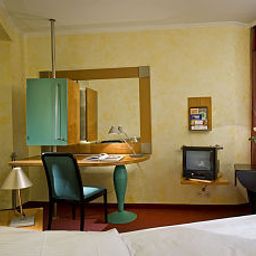 Room Grand City Berlin Fotos