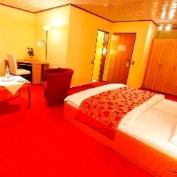 Zimmer Senator by Centro Comfort Fotos