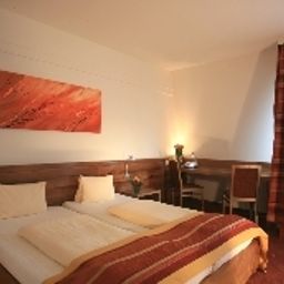 Business-Zimmer Grauer Bär Fotos