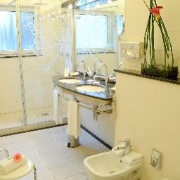Łazienka Villa Kastania Fotos