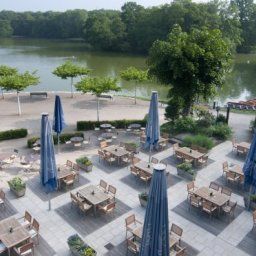 Widok zewnętrzny Leonardo Am Stadtwald Fotos
