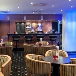 Bar Leonardo Am Stadtwald Fotos