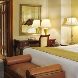 Номер Cairo Marriott Hotel & Omar Khayyam Casino Fotos