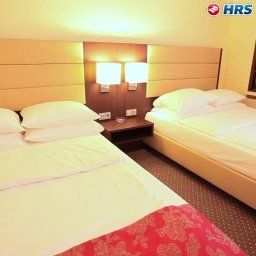  Holiday Inn MUNICH Fotos