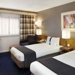 Chambre Holiday Inn LONDON - HEATHROW Fotos