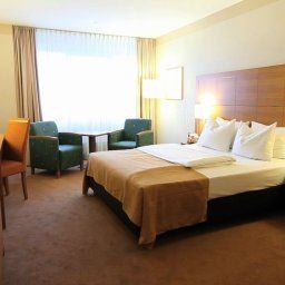 Camera Holiday Inn HEIDELBERG - WALLDORF Fotos