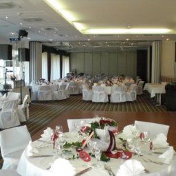 Hall Holiday Inn WOLFSBURG CITY CENTRE Fotos