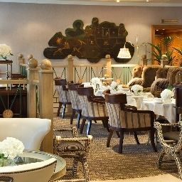  Rubens at the Palace Red Carnation Hotel Fotos