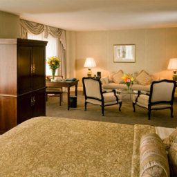 Suite a Coast Hotel The Benson Fotos