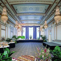 Salle de banquets a Coast Hotel The Benson Fotos