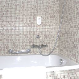 Bathroom Comfort Hotel Royal Fotos