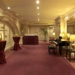 Банкетный зал Crowne Plaza LONDON - ST. JAMES Fotos