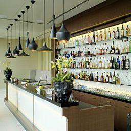 Bar Swissotel Le Plaza Fotos