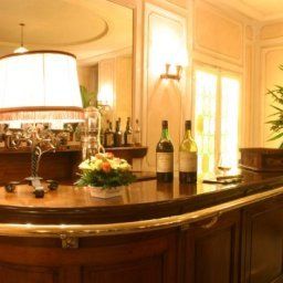 Hall Jules Cesar Fotos