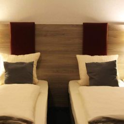 Pokój biznesowy Top Hotel Hohenstaufen Fotos